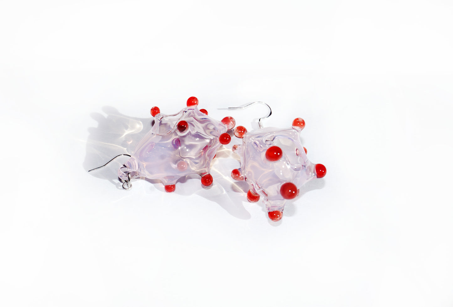 Boucles d'oreilles en verre faites à la main