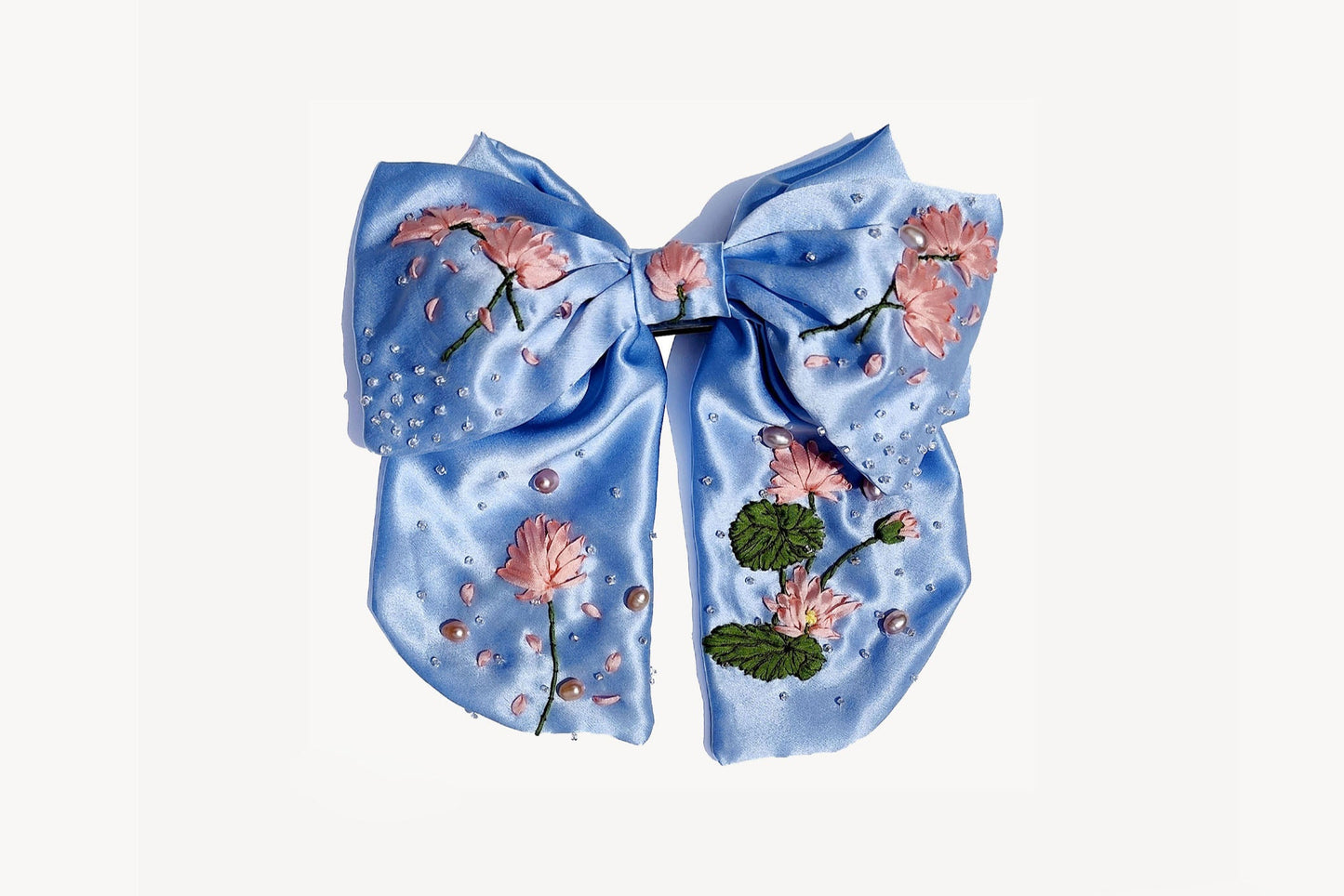 Barrette papillon bleu faite à la main